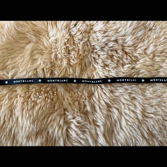 Montblanc Gift box and logo ribbon - Picture 8 of 9